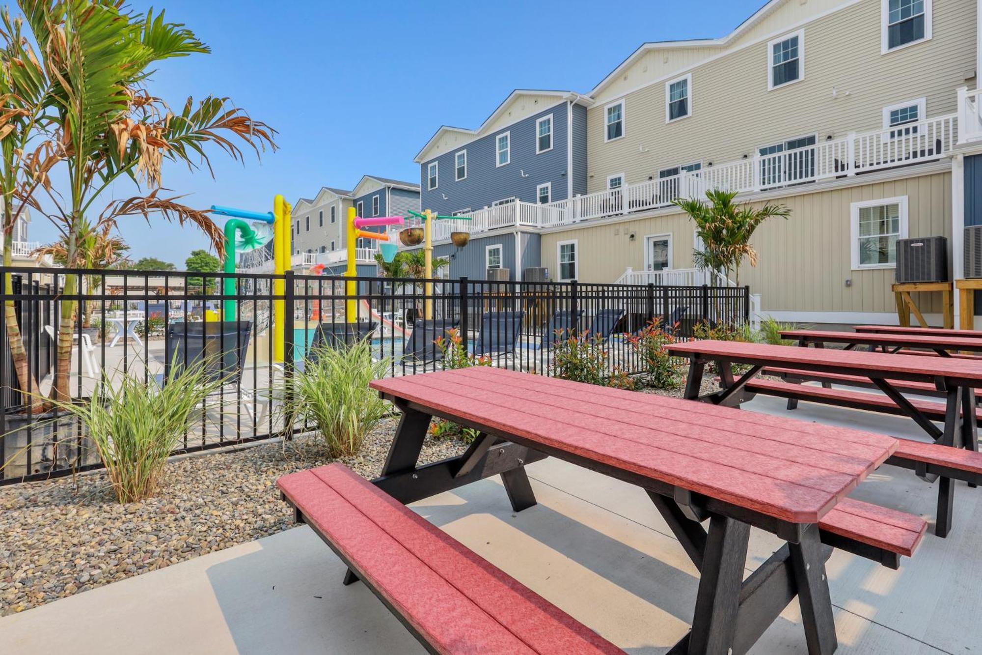 וויילדווד Oasis By Seaport Stays מראה חיצוני תמונה